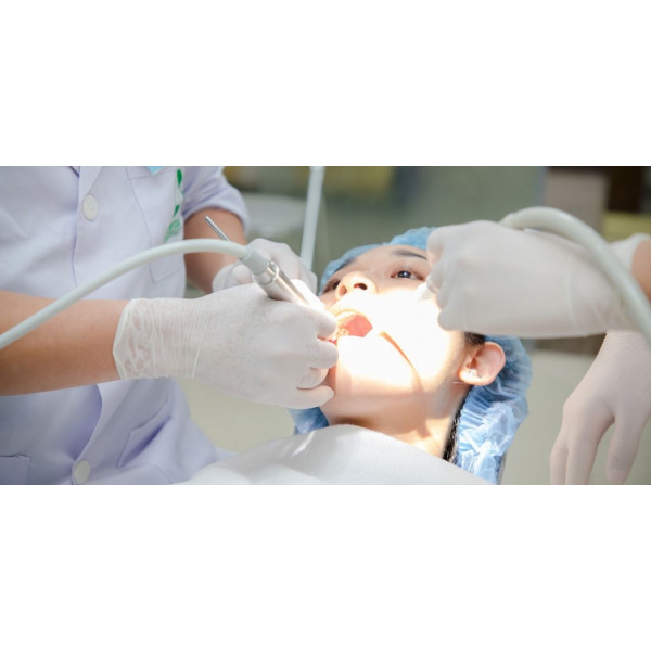 Điều trị tủy răng thủng sàn bằng MTA